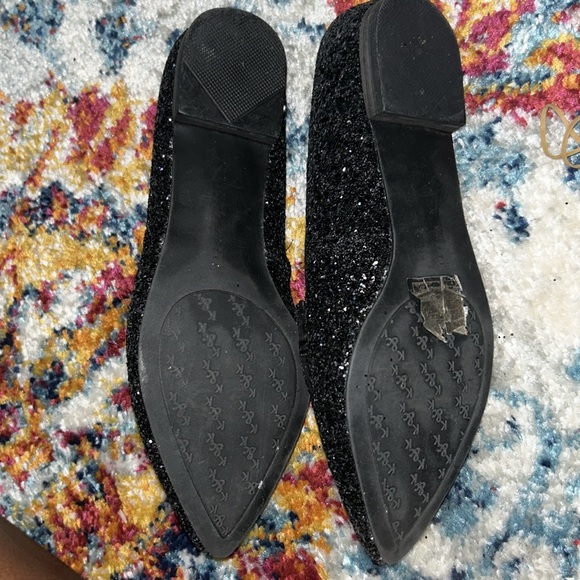 - Like New  Kelly & Katie Black Glitter Pointed Toe Flats - Picture 3 of 3